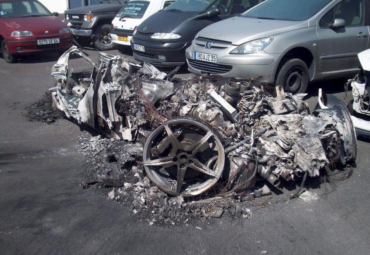 Sadly this is all that&amp;#x27;s left of a Ferrari 458 Italia. What a waste..