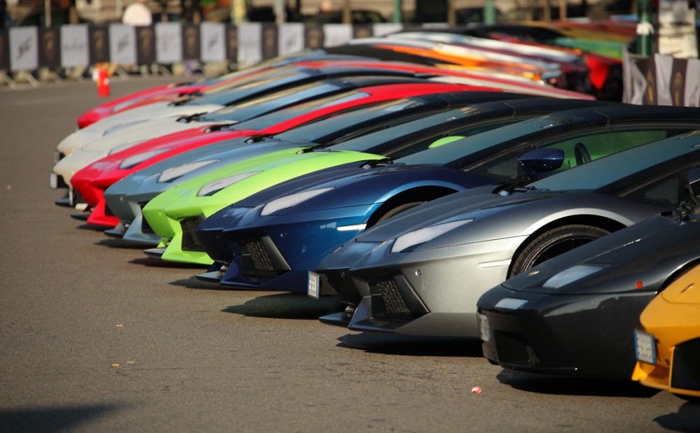 Lamborghini 50 Anniversario Grande Giro Milan G2 999x619 Picture gallery: Lamborghinis 50° Anniversario Grande Giro begins