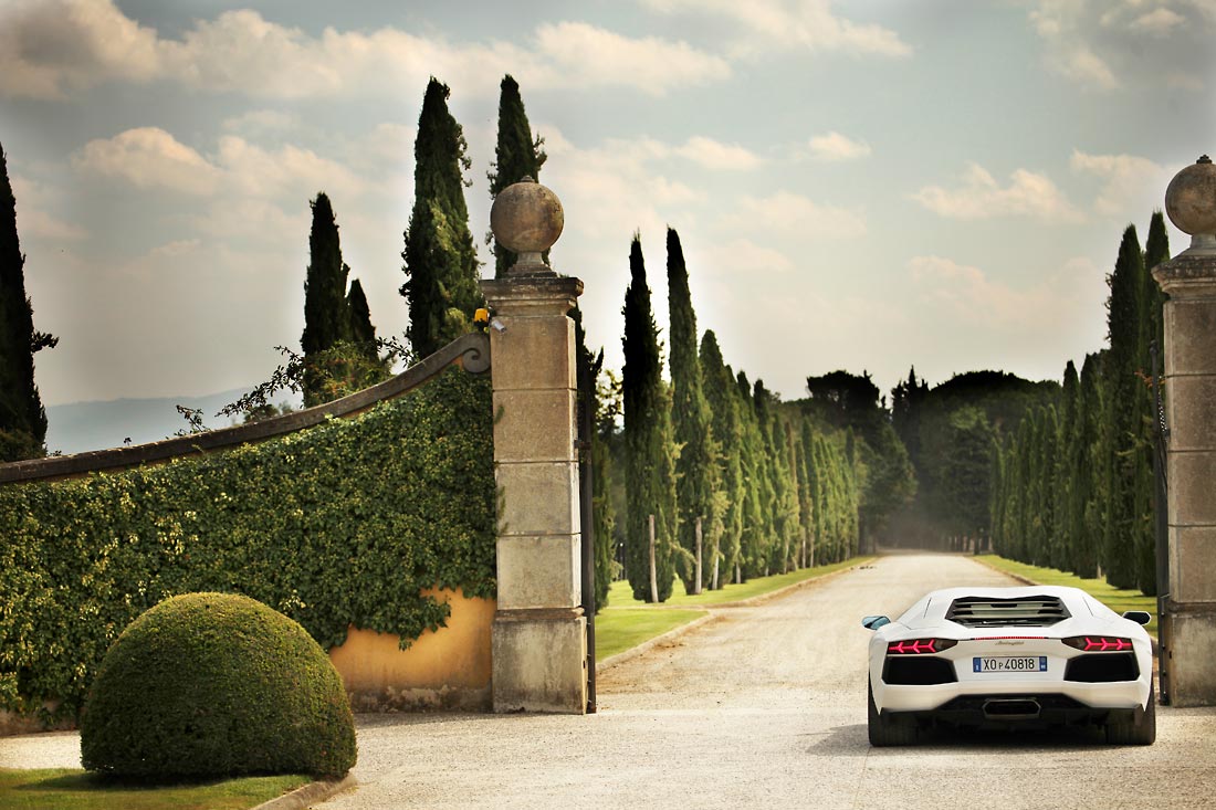 Lamborghini 50 Anniversario tour G4 999x665 Lamborghinis 50th Anniversary Celebrations begin with the Grande Giro