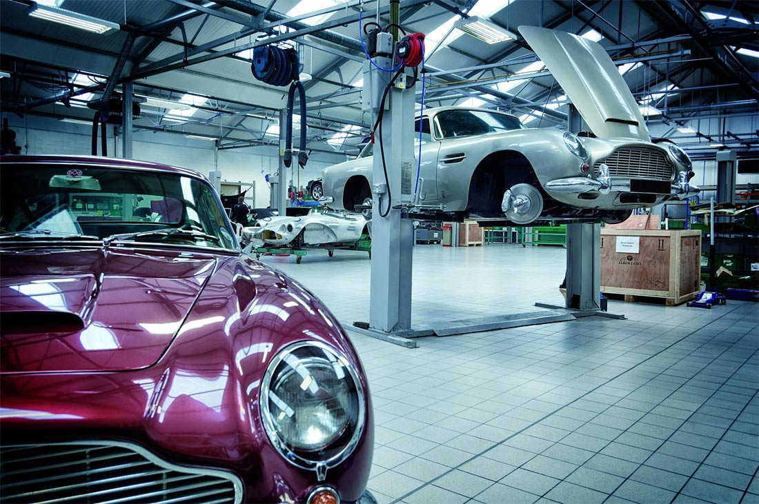 Aston-Martin-Heritage-Showroom-Newport-Pagnell_G3