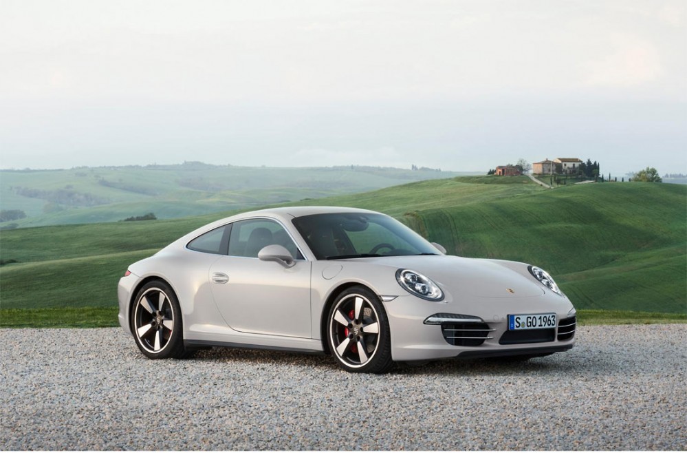 Porsche 911 50 Years Edition G1 999x658 Porsche reveals a limited edition 50th Anniversary 911