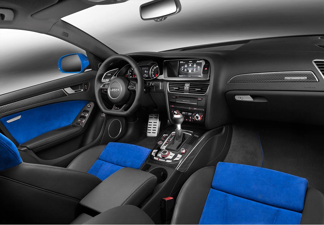 Audi Avant RS2 RS 4 Avant Nogaro G5 999x693 Audis RS 4 Nogaro tribute to the RS 2